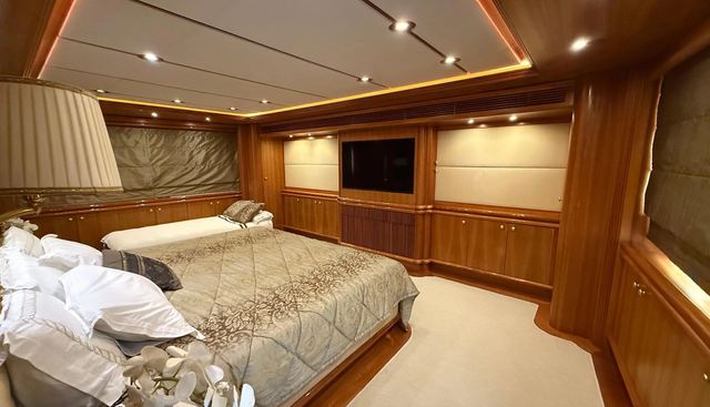 SUNRISE yacht for sale 34