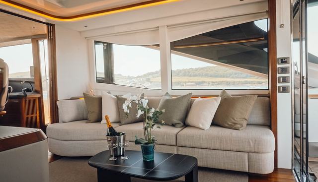 CHASE yacht for sale 28