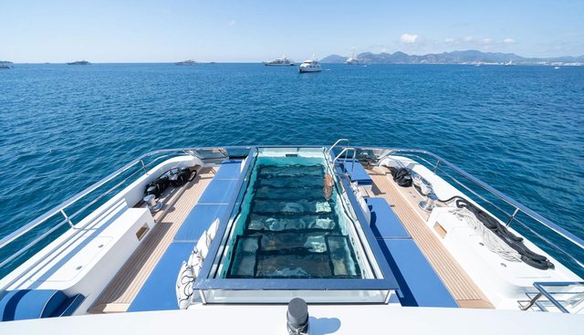 ALULIM yacht for sale 4
