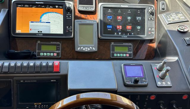 TAIS OCTAVIA yacht for sale 12