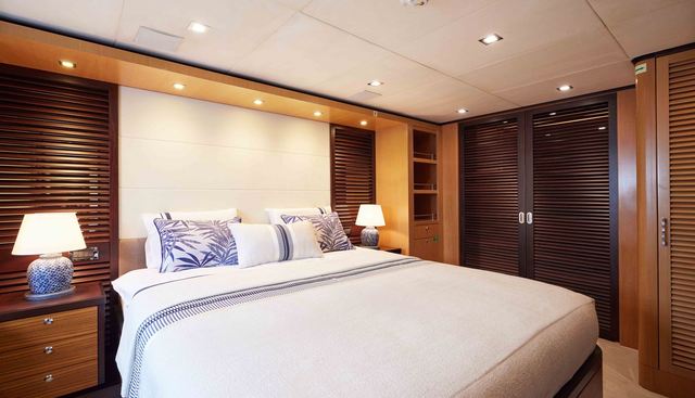 AYSHA yacht for sale 14