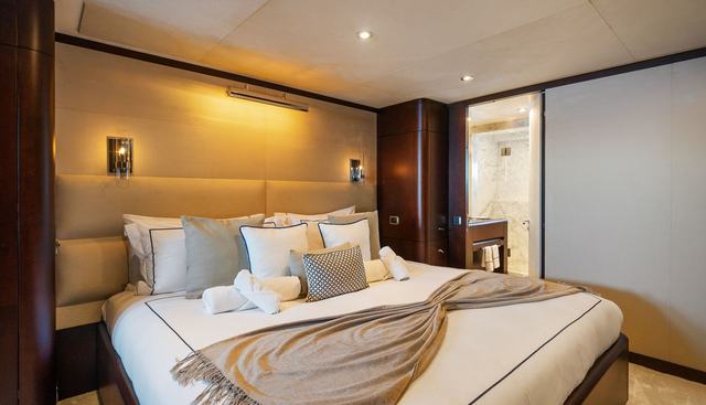 Koru yacht for sale 38