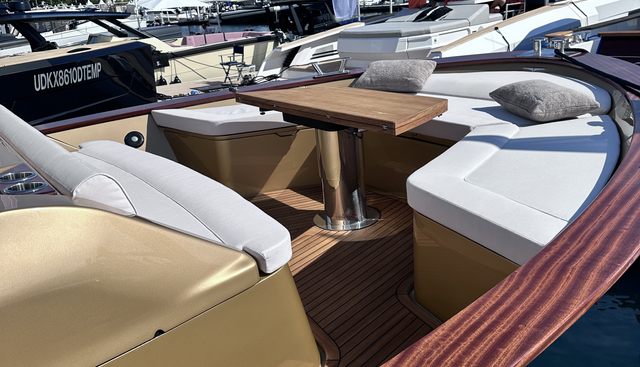 2027 Lancia Aprea 42 yacht for sale 5