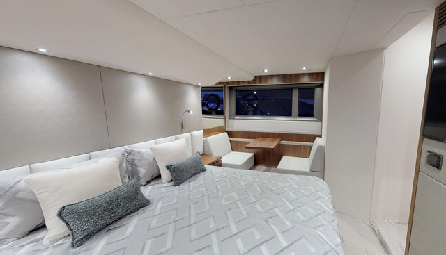 FARPOINT yacht for sale 20