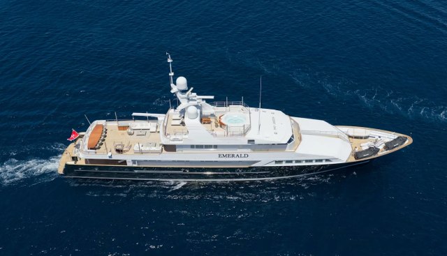 Emerald yacht for sale 4
