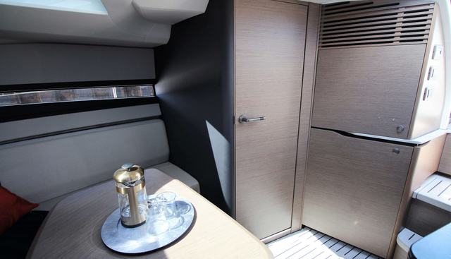 noname yacht for sale 30