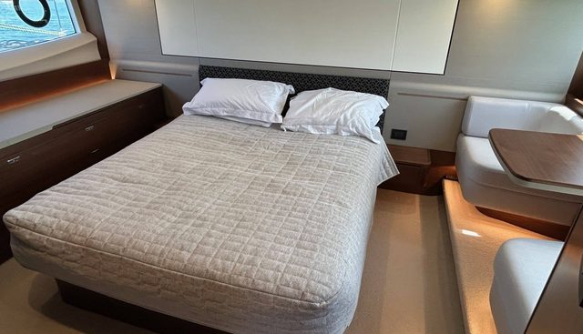 noname yacht for sale 25