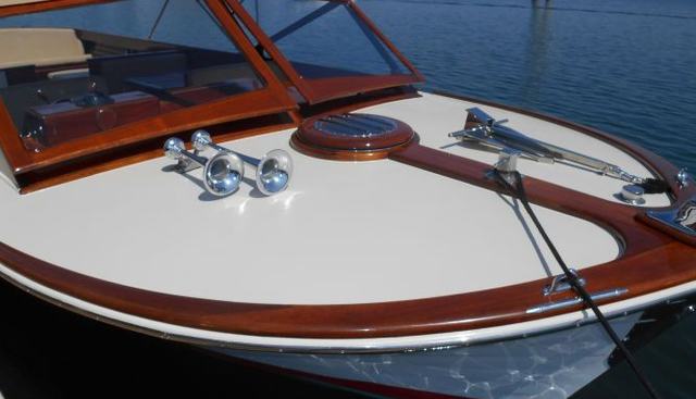 Dazzler yacht for sale 14