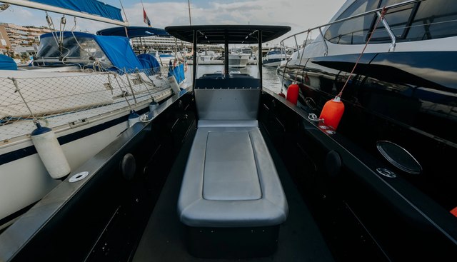 F11 yacht for sale 14