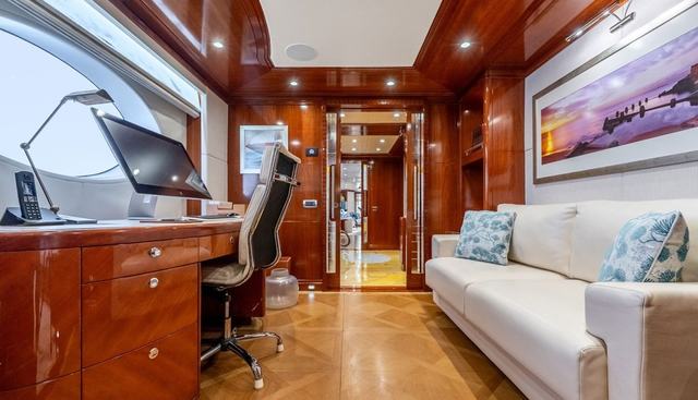 Grand Cru yacht for sale 20