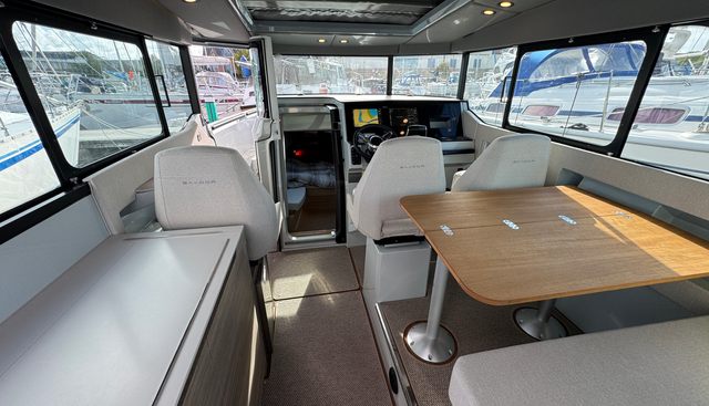 Blade yacht for sale 8