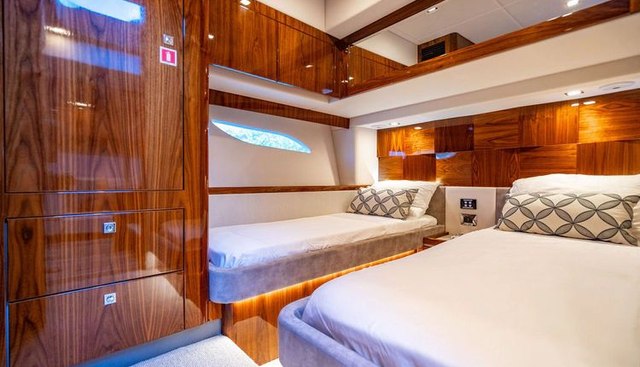 EL MAR V yacht for sale 904