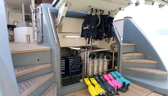 BERZINC yacht for sale 3