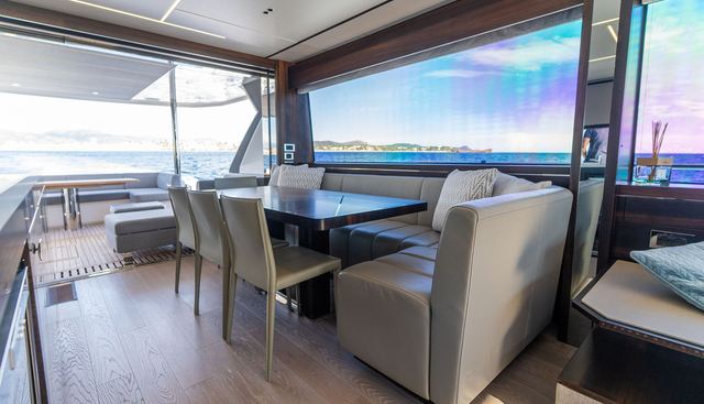 BELLA GEE yacht for sale 25