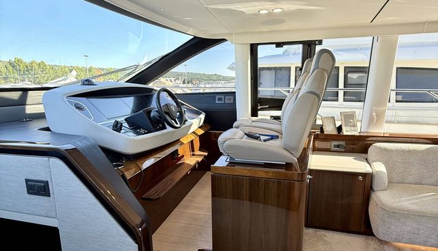 noname yacht for sale 29