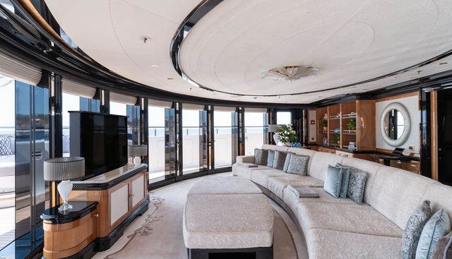 I DYNASTY yacht for sale 25