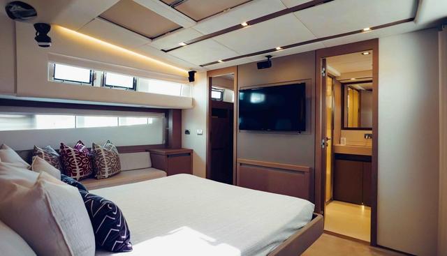 FEU D'OR yacht for sale 32