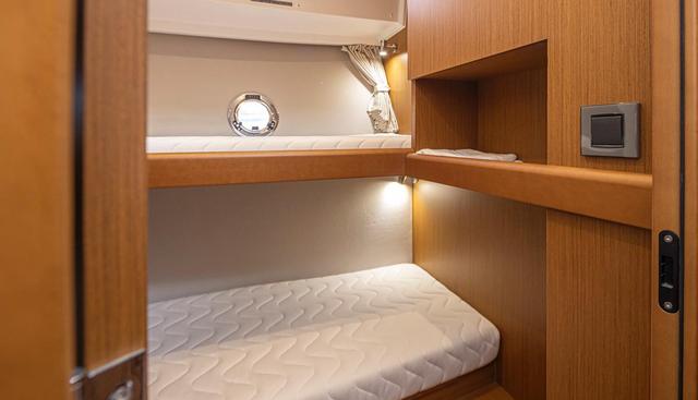 Cheers yacht for sale 40