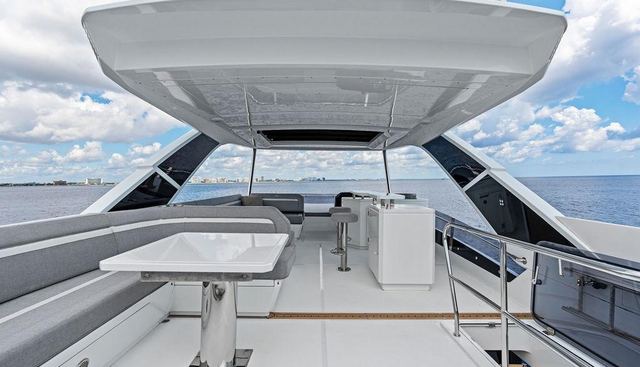 Triple T yacht for sale 32