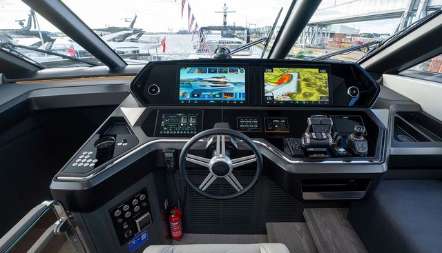 8022580 yacht for sale 24