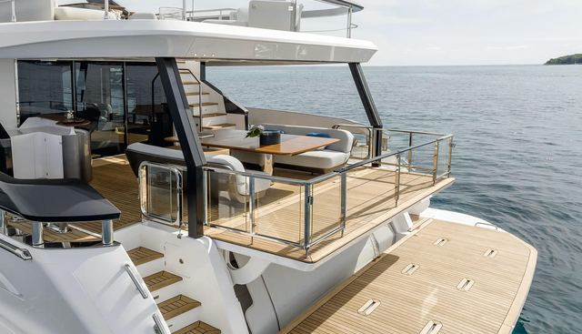 Lamborghini 63 yacht for sale 134