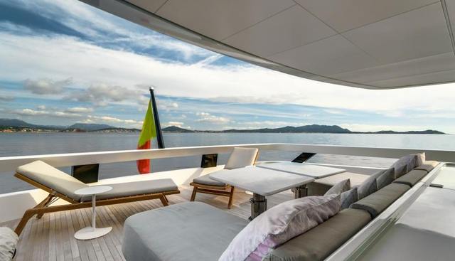 L.A.U.L yacht for sale 33