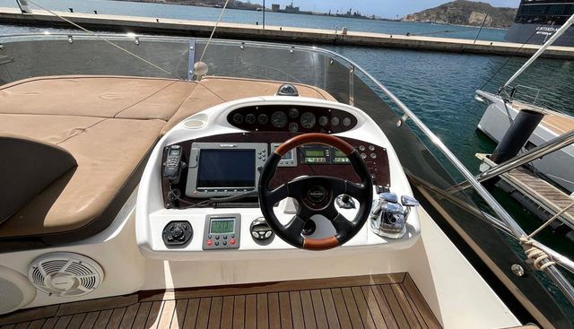 MH50 yacht for sale 8