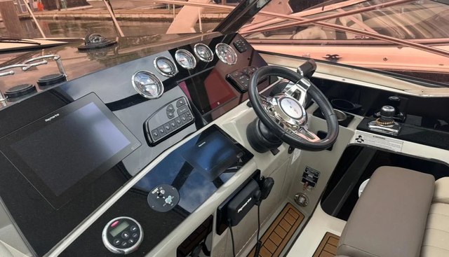 Pocket Change yacht for sale 15