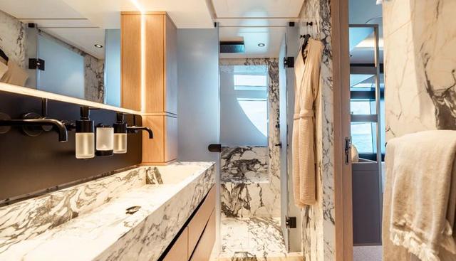 VIVACE yacht for sale 29