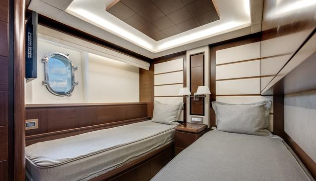 AMANECER yacht for sale 28