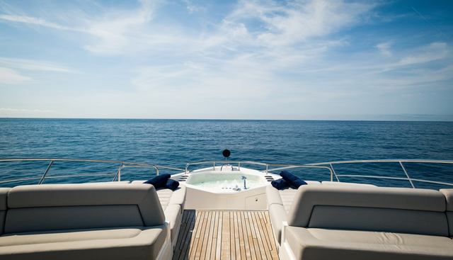 MERCY OCEANS yacht for sale 32