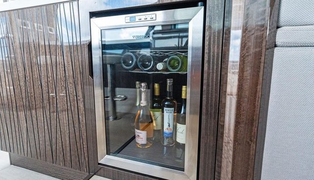 Triple T yacht for sale 42