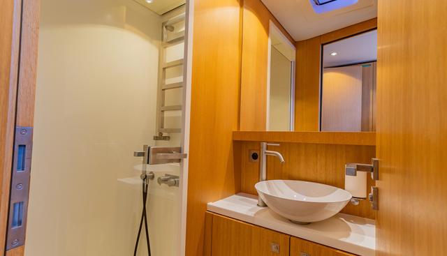 Noname yacht for sale 40
