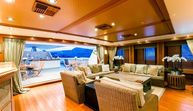 Esmeralda yacht for sale 20