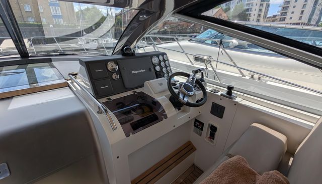 noname yacht for sale 7