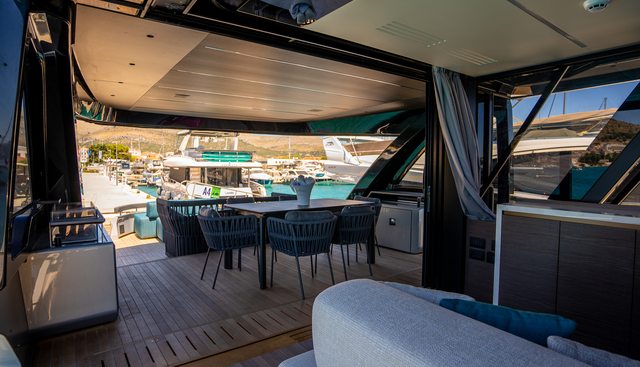 Explorer 62 yacht for sale 9