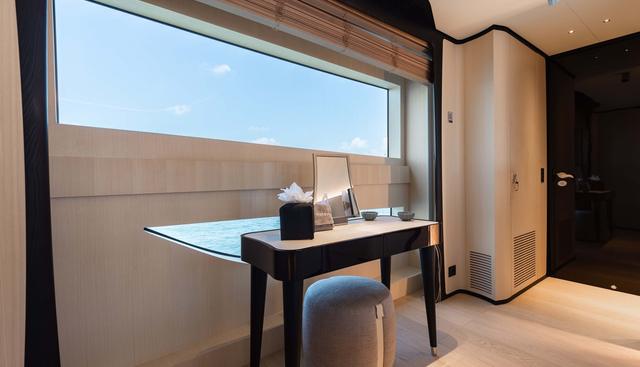 BELLA VITA yacht for sale 12