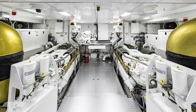 KHALILAH yacht for sale 28