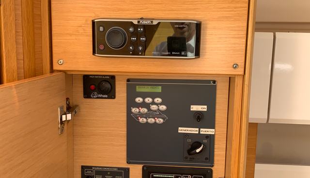 Sunrise I yacht for sale 22