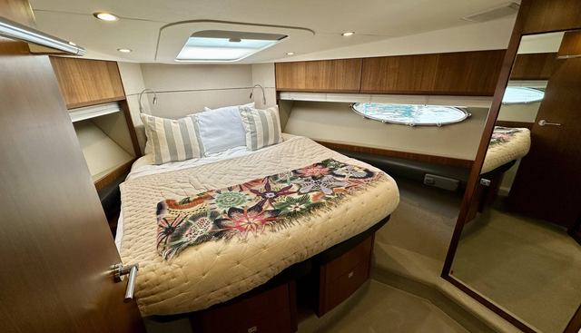noname yacht for sale 33