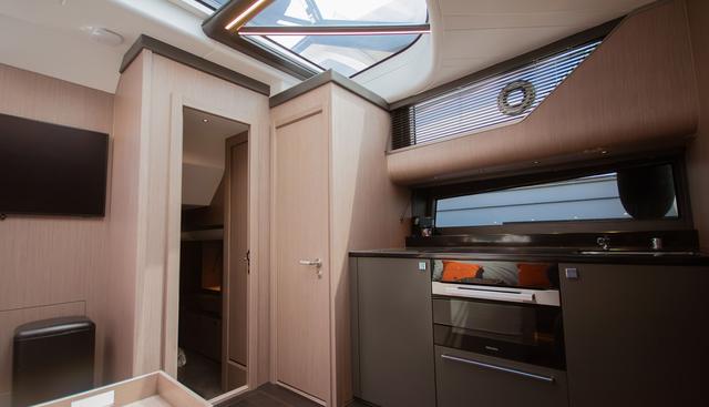 JEE JAM yacht for sale 30