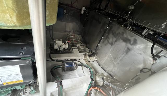 White Pearl yacht for sale 9