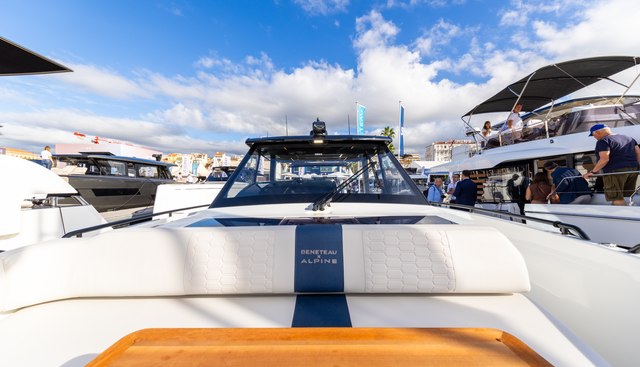 noname yacht for sale 25