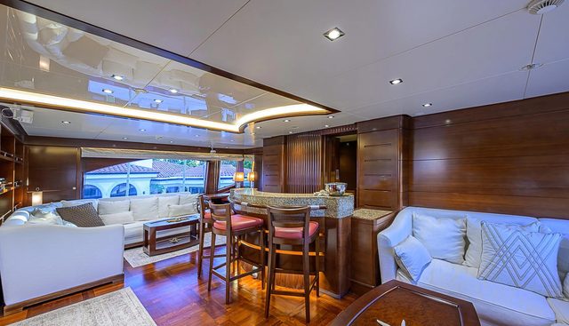 SEASCAPE V yacht for sale 72