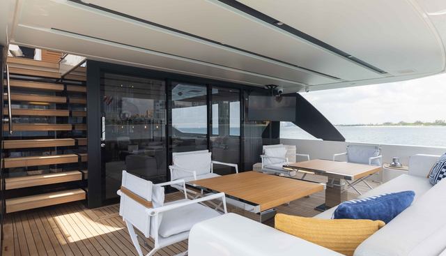 CHAMELEON yacht for sale 24