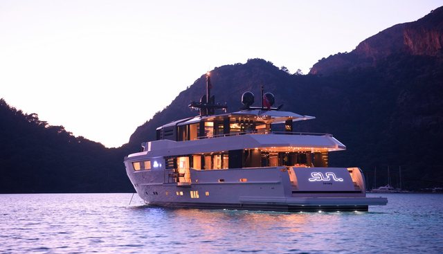 SUN yacht for sale 25