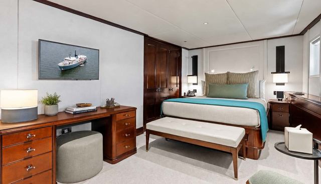JUST B yacht for sale 29