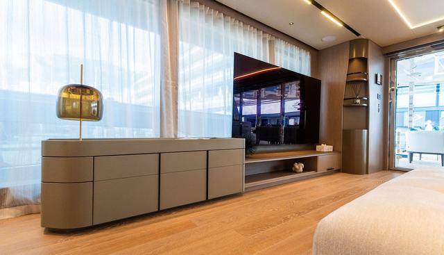 FAMILY SPIRIT yacht for sale 32