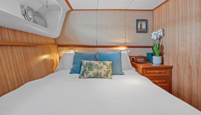 Ava yacht for sale 12