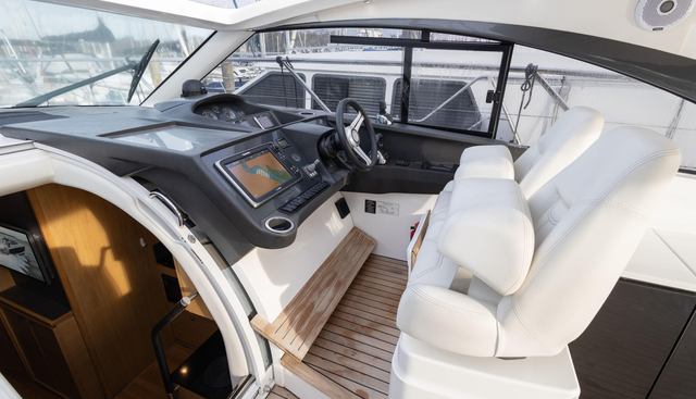 Viola III yacht for sale 49